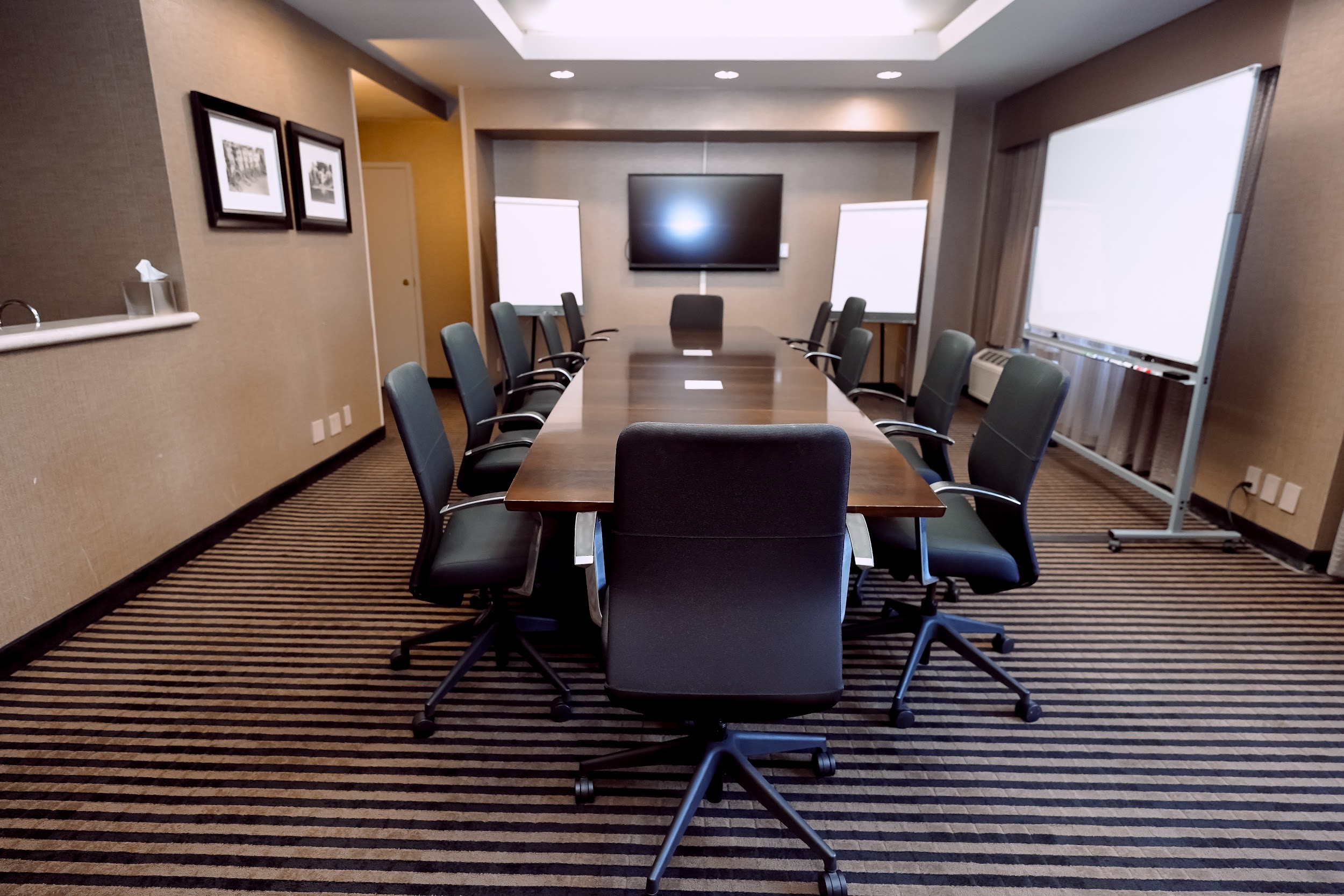 USC Hotel Meeting Rooms